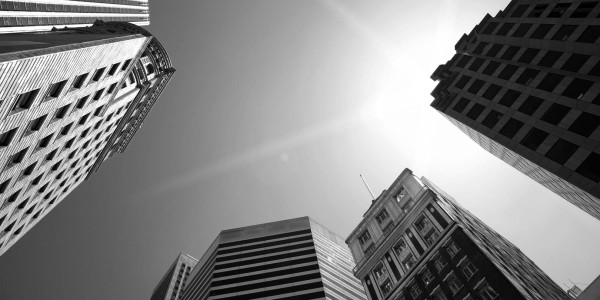 Conflictos Comunidades de Vecinos / Propietarios Pontons · Comercios en Locales Comerciales con Horarios ilegales