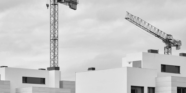 Conflictos Comunidades de Vecinos / Propietarios Pontons · Problemas con Incumplimiento en Parkings, Escalera y Zonas Comunitarias
