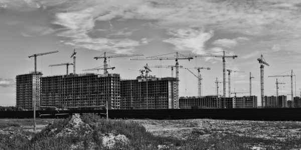 Vicios Ocultos Construcción / Defectos Constructivos  Piera · Desprendimiento de Ladrillos o Materiales de Revestimiento de Fachadas